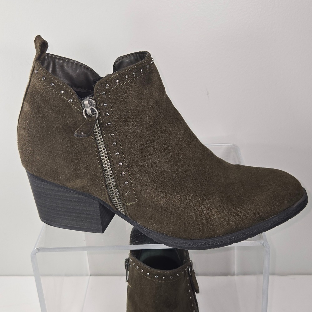 Sonoma Goods For Life Womens 9 Stone Olive Faux Suede Studded Ankle Boots